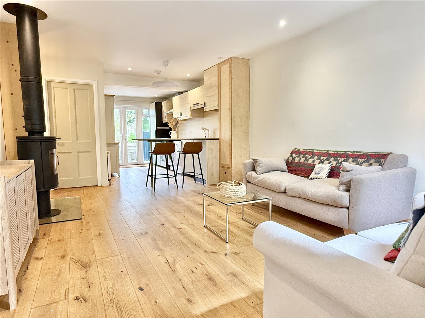 2 bed property in Penwarne Road, Falmouth